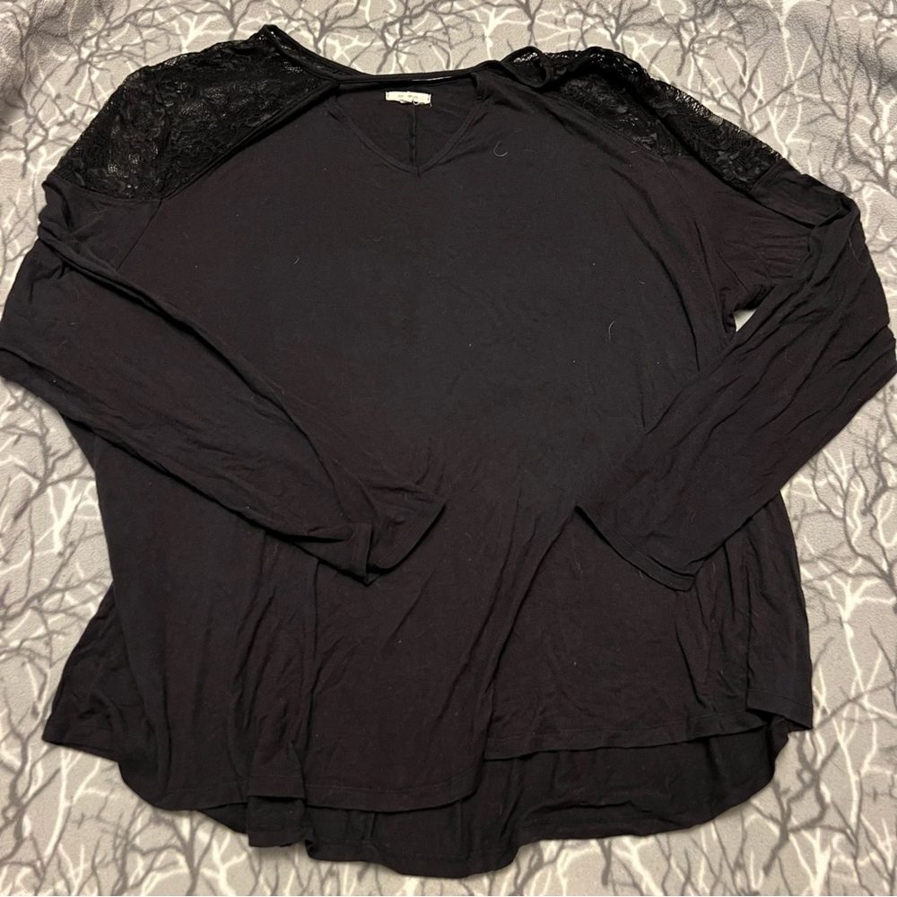Maurices Lace Blouse Size 4
